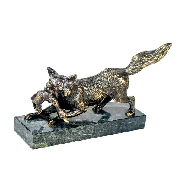 Statuetka "Lis z kaczką"